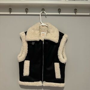 CALIA Women's Black and Cream Vest